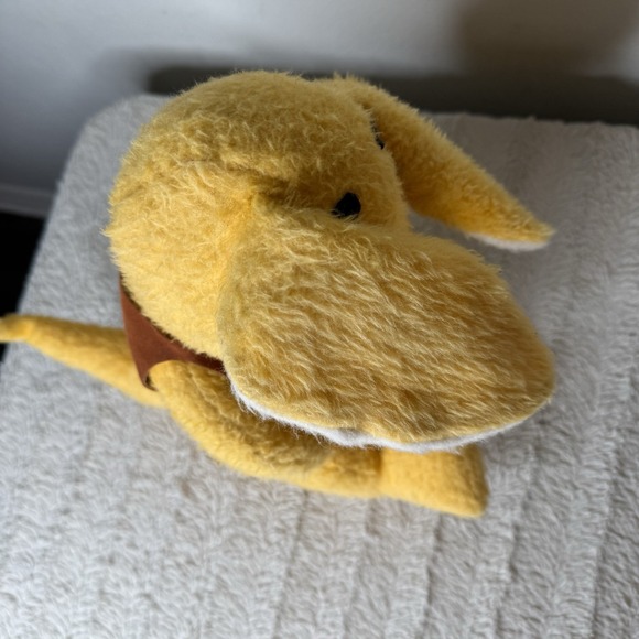 Vintage 1976 Animal Fair Aarty The Aardvark Vest Yellow Plush Stuffed Animal - Picture 7 of 11